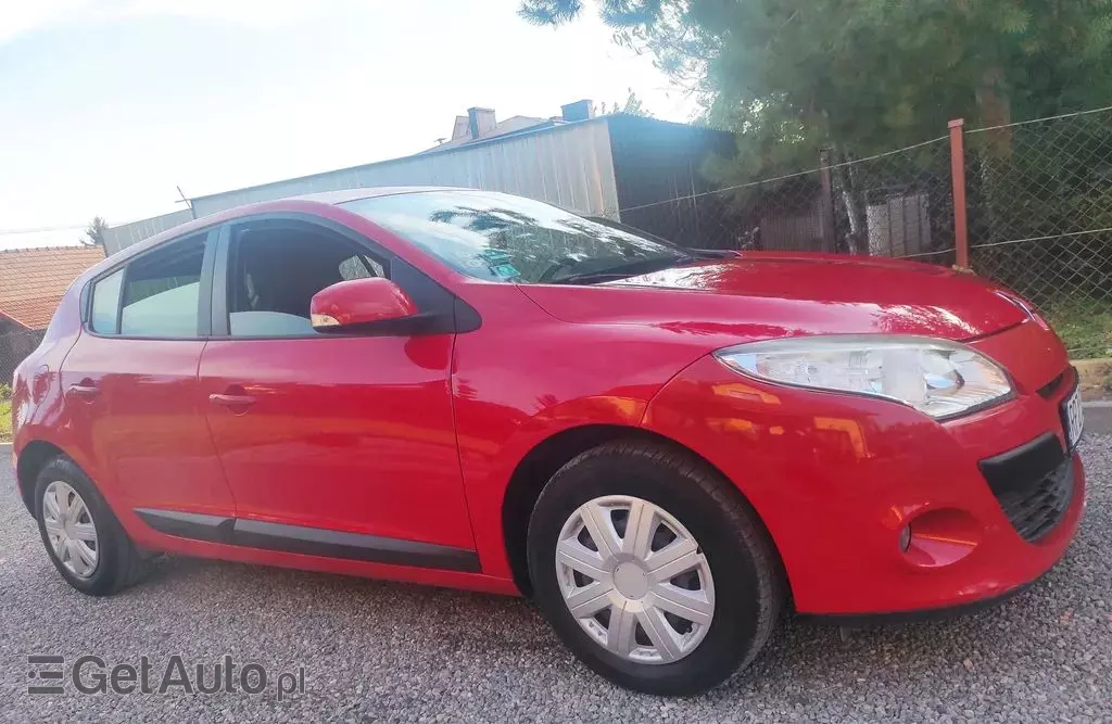 RENAULT Megane 
