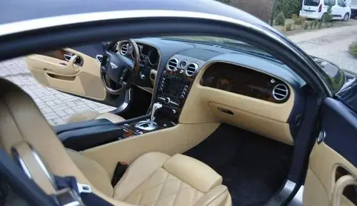 BENTLEY Continental 