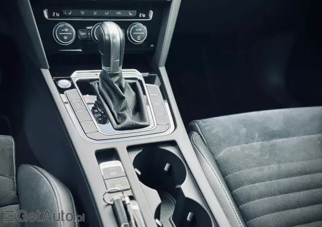 VOLKSWAGEN Passat 2.0 TDI BMT SCR 4Mot Highline DSG7