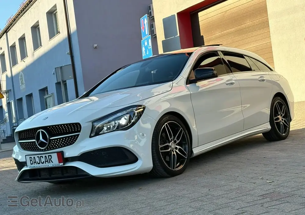MERCEDES-BENZ CLA 200 7G-DCT AMG Line