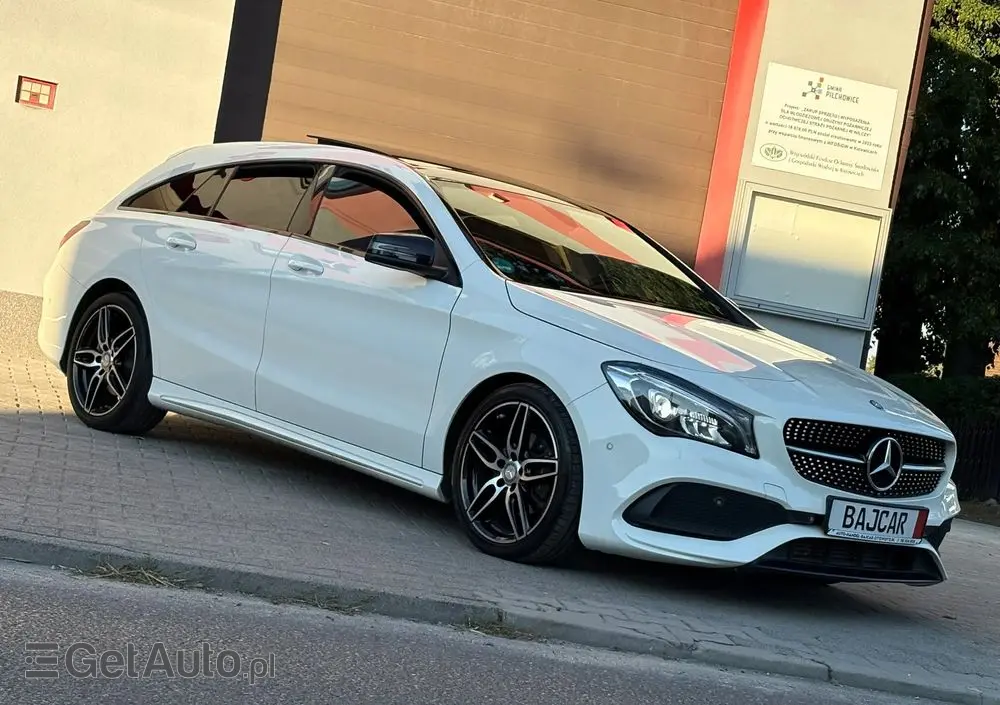 MERCEDES-BENZ CLA 200 7G-DCT AMG Line