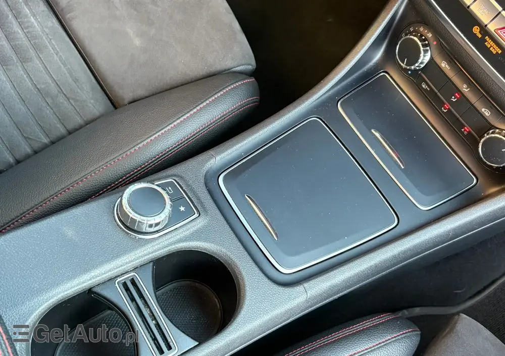 MERCEDES-BENZ CLA 200 7G-DCT AMG Line