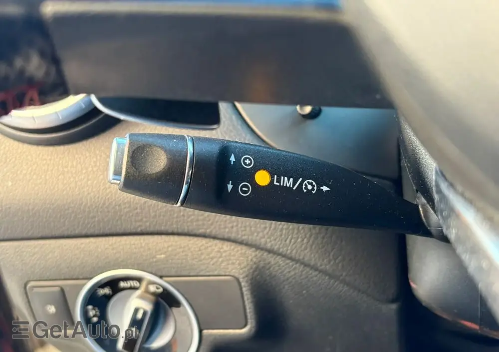 MERCEDES-BENZ CLA 200 7G-DCT AMG Line