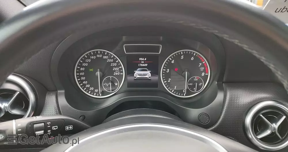 MERCEDES-BENZ Klasa A 180 StreetStyle