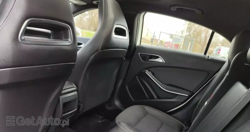 MERCEDES-BENZ Klasa A 180 StreetStyle