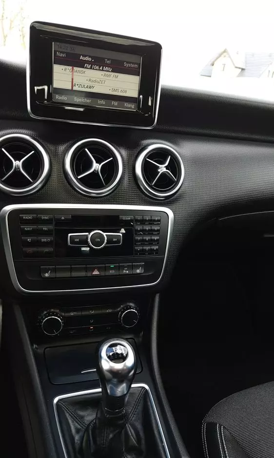 MERCEDES-BENZ Klasa A 180 StreetStyle