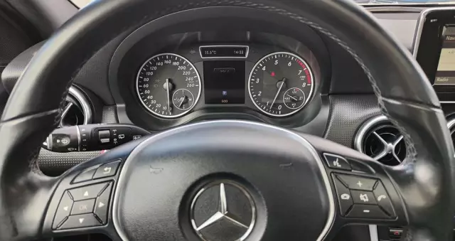 MERCEDES-BENZ Klasa A 180 StreetStyle