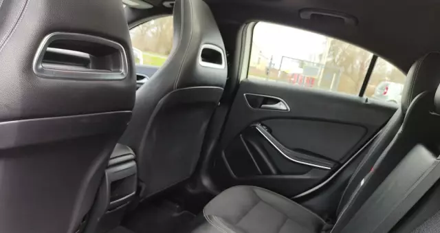 MERCEDES-BENZ Klasa A 180 StreetStyle