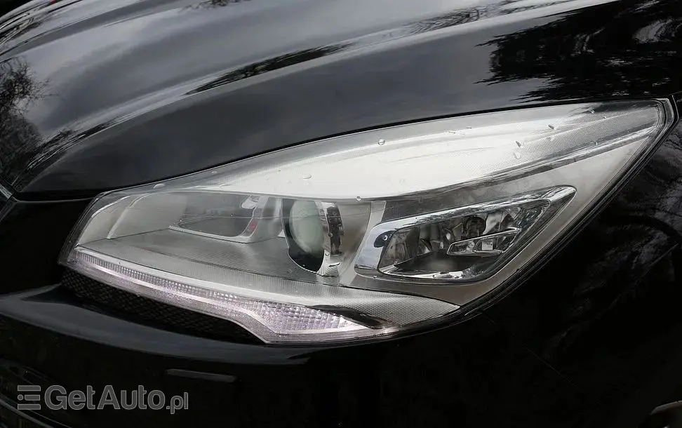 FORD Kuga 1.6 EcoBoost 2x4 Titanium