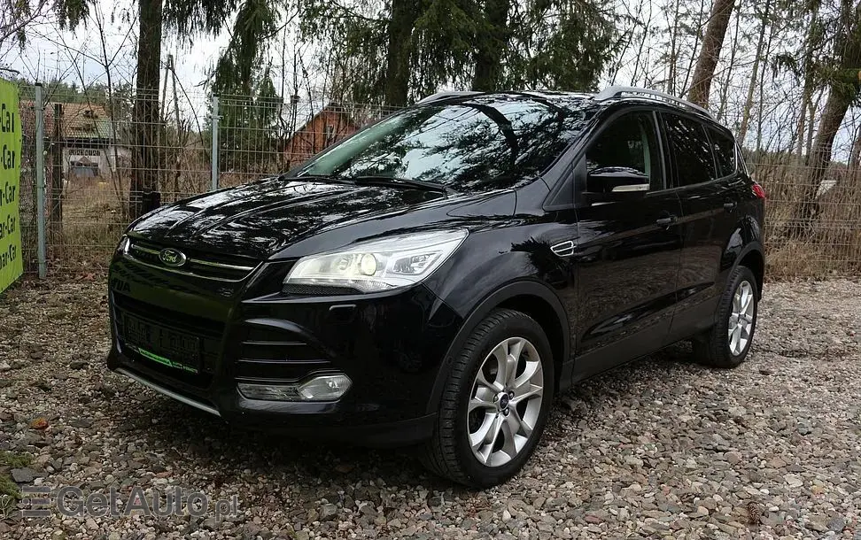 FORD Kuga 1.6 EcoBoost 2x4 Titanium