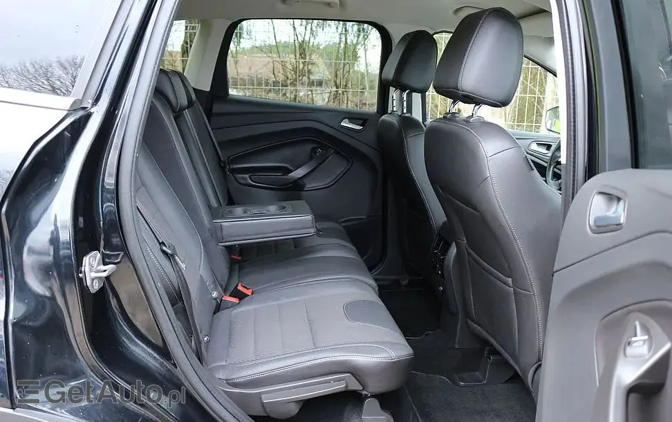 FORD Kuga 1.6 EcoBoost 2x4 Titanium