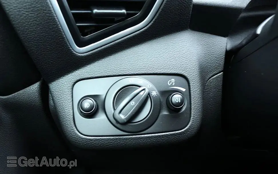 FORD Kuga 1.6 EcoBoost 2x4 Titanium