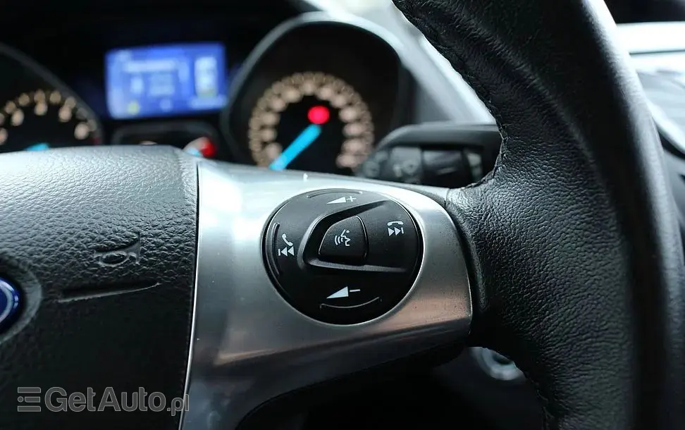 FORD Kuga 1.6 EcoBoost 2x4 Titanium