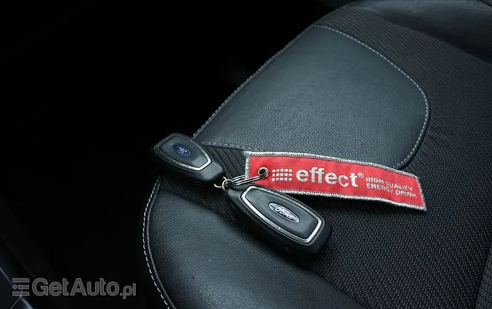 FORD Kuga 1.6 EcoBoost 2x4 Titanium