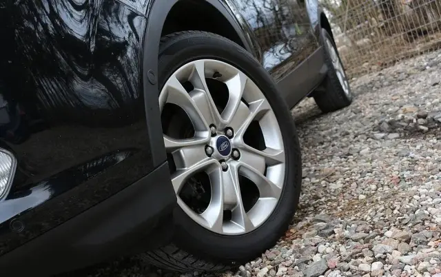 FORD Kuga 1.6 EcoBoost 2x4 Titanium