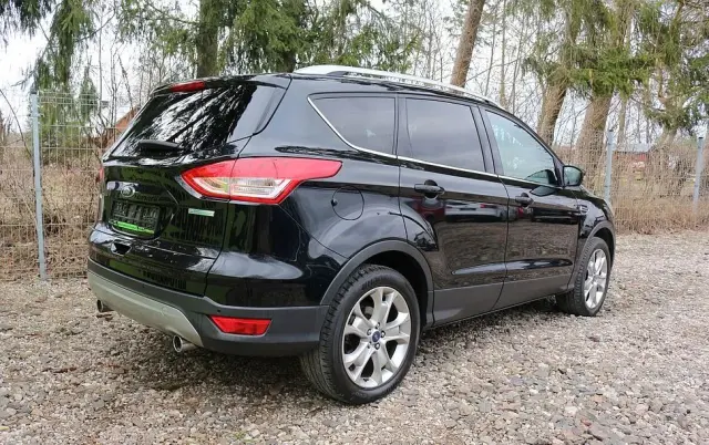 FORD Kuga 1.6 EcoBoost 2x4 Titanium