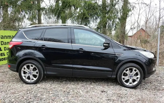 FORD Kuga 1.6 EcoBoost 2x4 Titanium