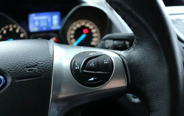 FORD Kuga 1.6 EcoBoost 2x4 Titanium