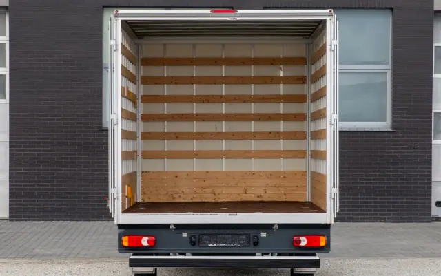 RENAULT Master 2.3 KONTENER MEBLOWÓZ *Silnik 1-turbo* 