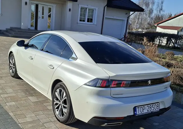 PEUGEOT 508 