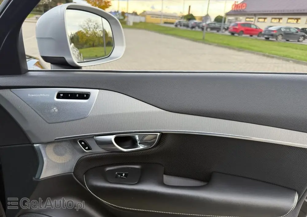 VOLVO XC 90 D5 AWD R-Design