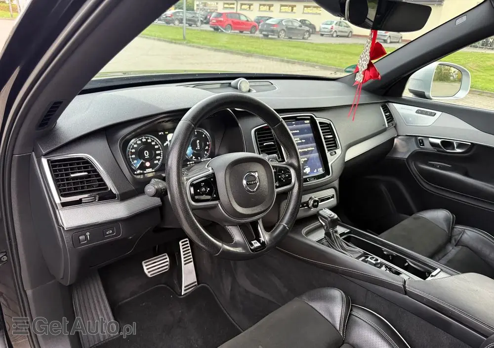 VOLVO XC 90 D5 AWD R-Design