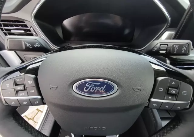 FORD Kuga 1.5 EcoBoost FWD Titanium