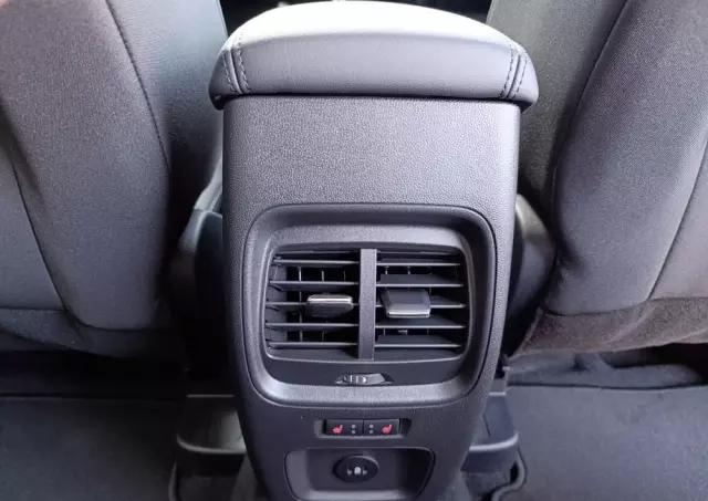 FORD Kuga 1.5 EcoBoost FWD Titanium