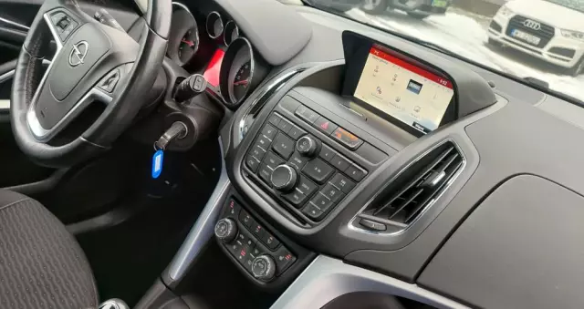 OPEL Zafira Tourer 1.4 Turbo drive