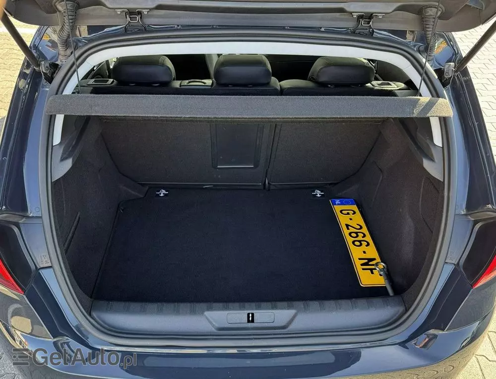 PEUGEOT 308 1.2 PureTech Business Line S&S