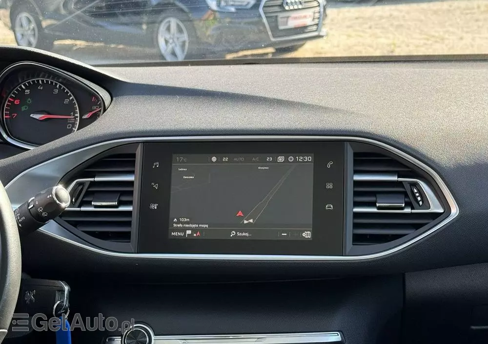 PEUGEOT 308 1.2 PureTech Business Line S&S