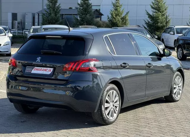 PEUGEOT 308 1.2 PureTech Business Line S&S
