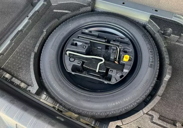 PEUGEOT 308 1.2 PureTech Business Line S&S