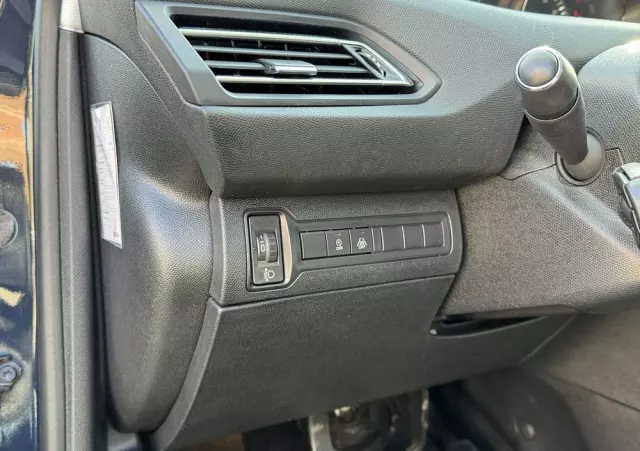 PEUGEOT 308 1.2 PureTech Business Line S&S