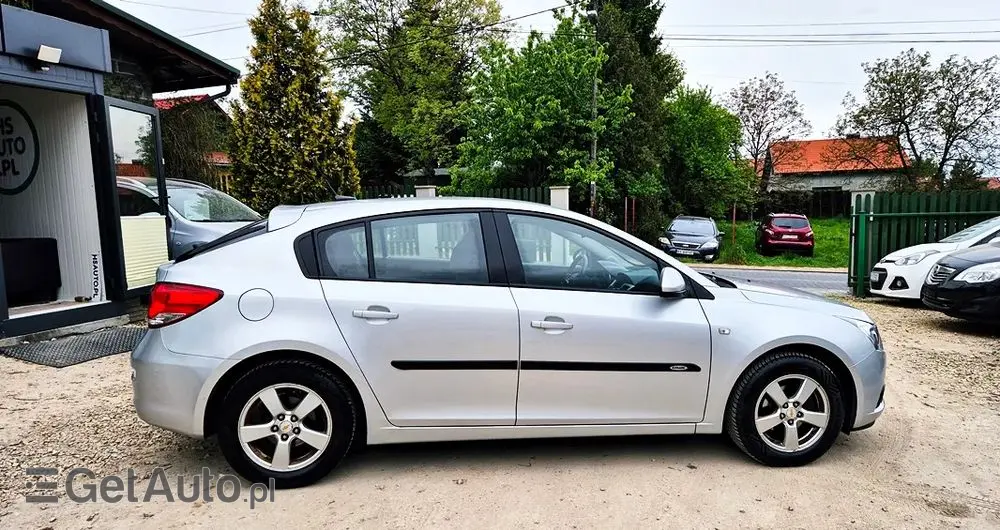 CHEVROLET Cruze 1.6