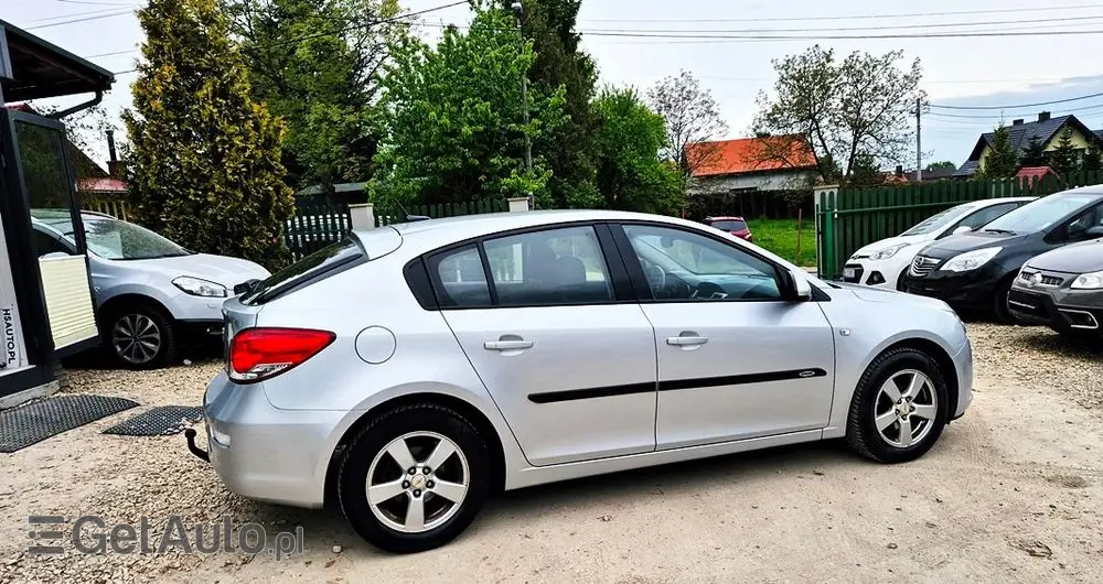 CHEVROLET Cruze 1.6
