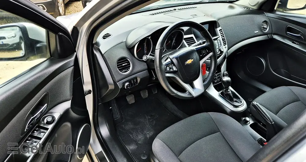 CHEVROLET Cruze 1.6