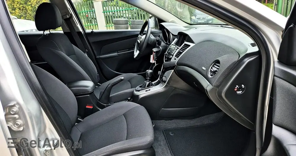 CHEVROLET Cruze 1.6