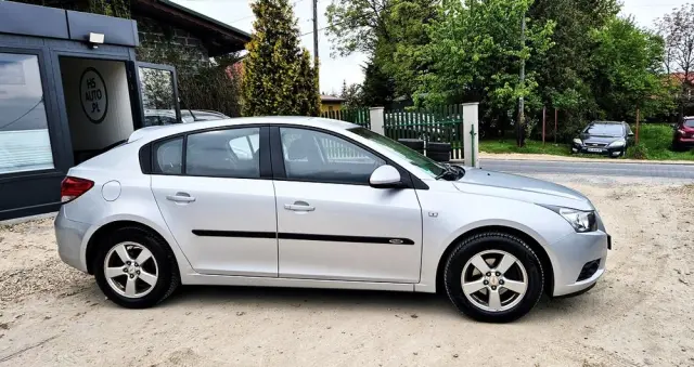 CHEVROLET Cruze 1.6