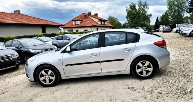 CHEVROLET Cruze 1.6