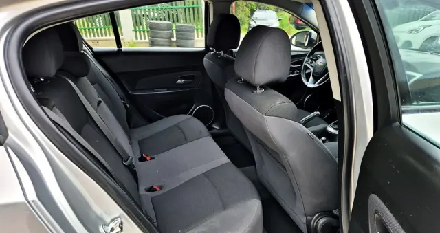 CHEVROLET Cruze 1.6