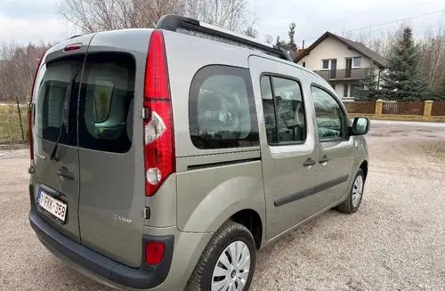 RENAULT Kangoo 