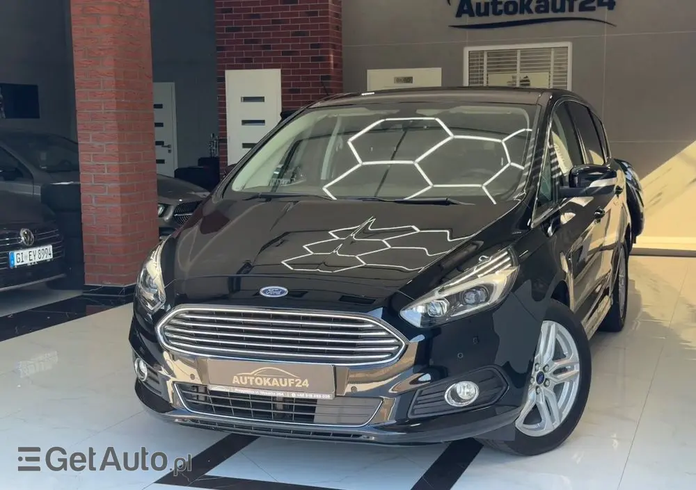 FORD S-Max 1.5 Eco Boost Start-Stopp Titanium