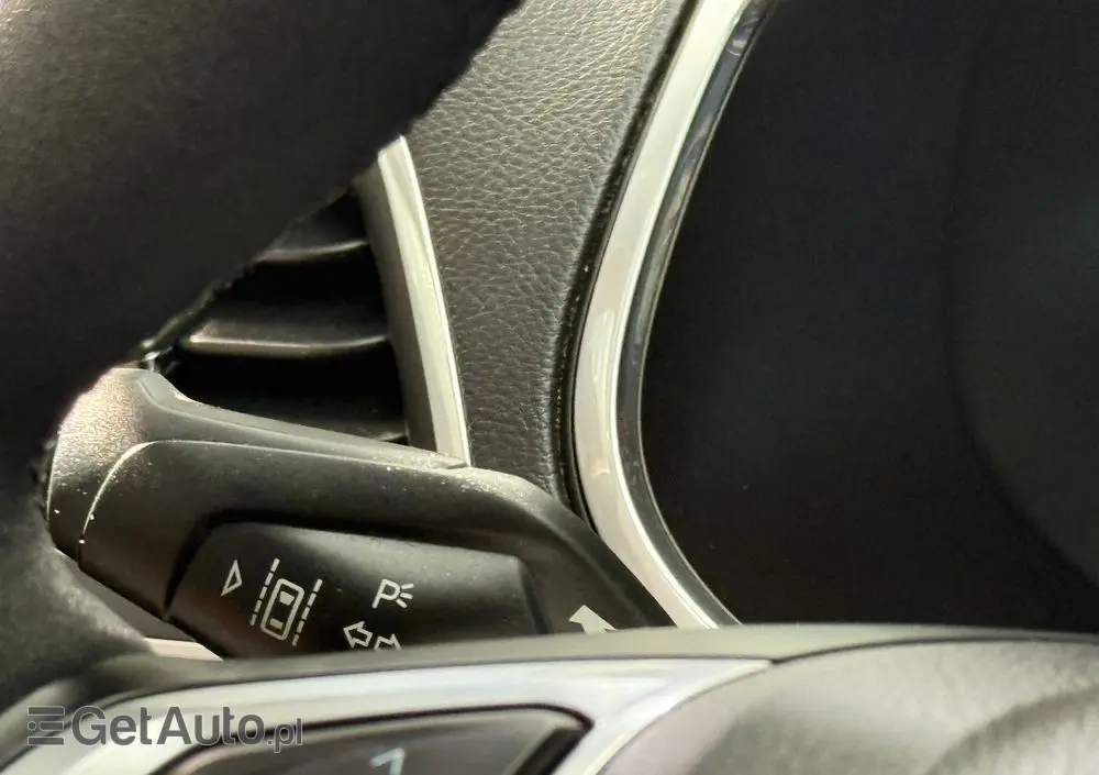 FORD S-Max 1.5 Eco Boost Start-Stopp Titanium