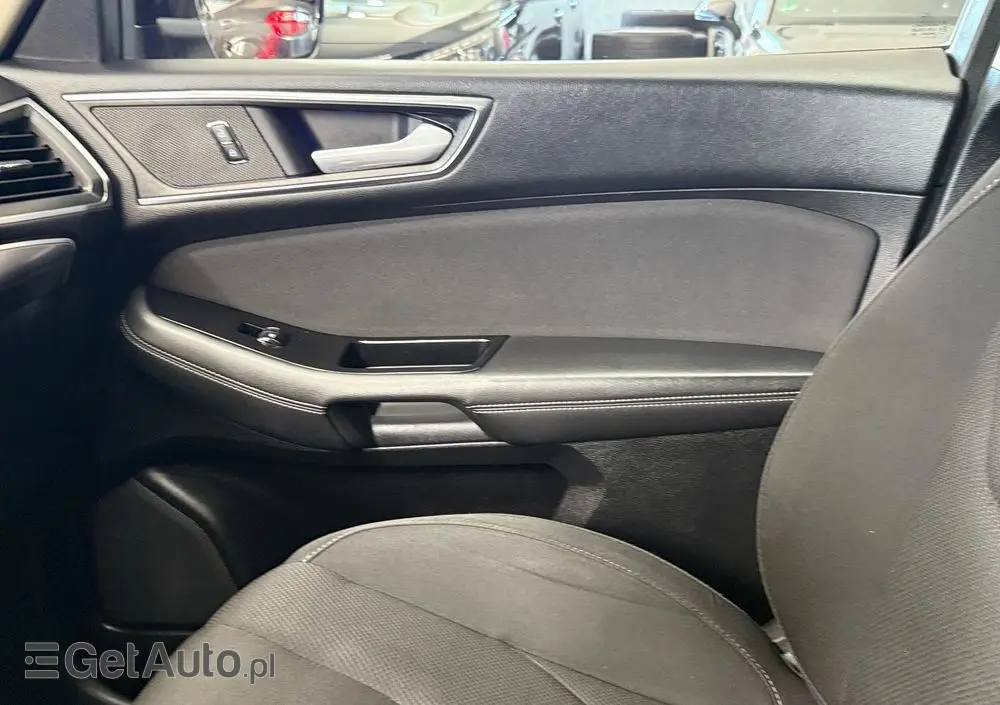 FORD S-Max 1.5 Eco Boost Start-Stopp Titanium