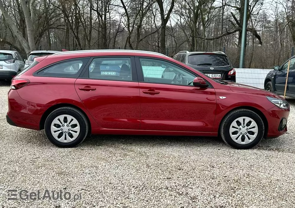 HYUNDAI I30 1.5 DPI Classic +