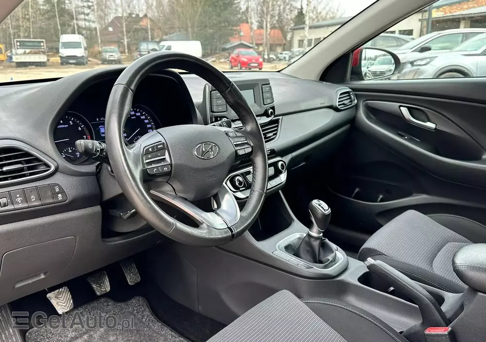 HYUNDAI I30 1.5 DPI Classic +