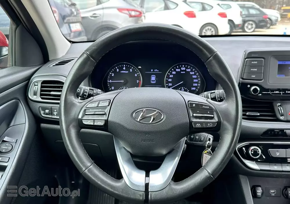 HYUNDAI I30 1.5 DPI Classic +