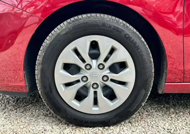 HYUNDAI I30 1.5 DPI Classic +