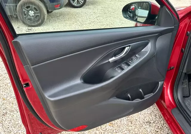 HYUNDAI I30 1.5 DPI Classic +